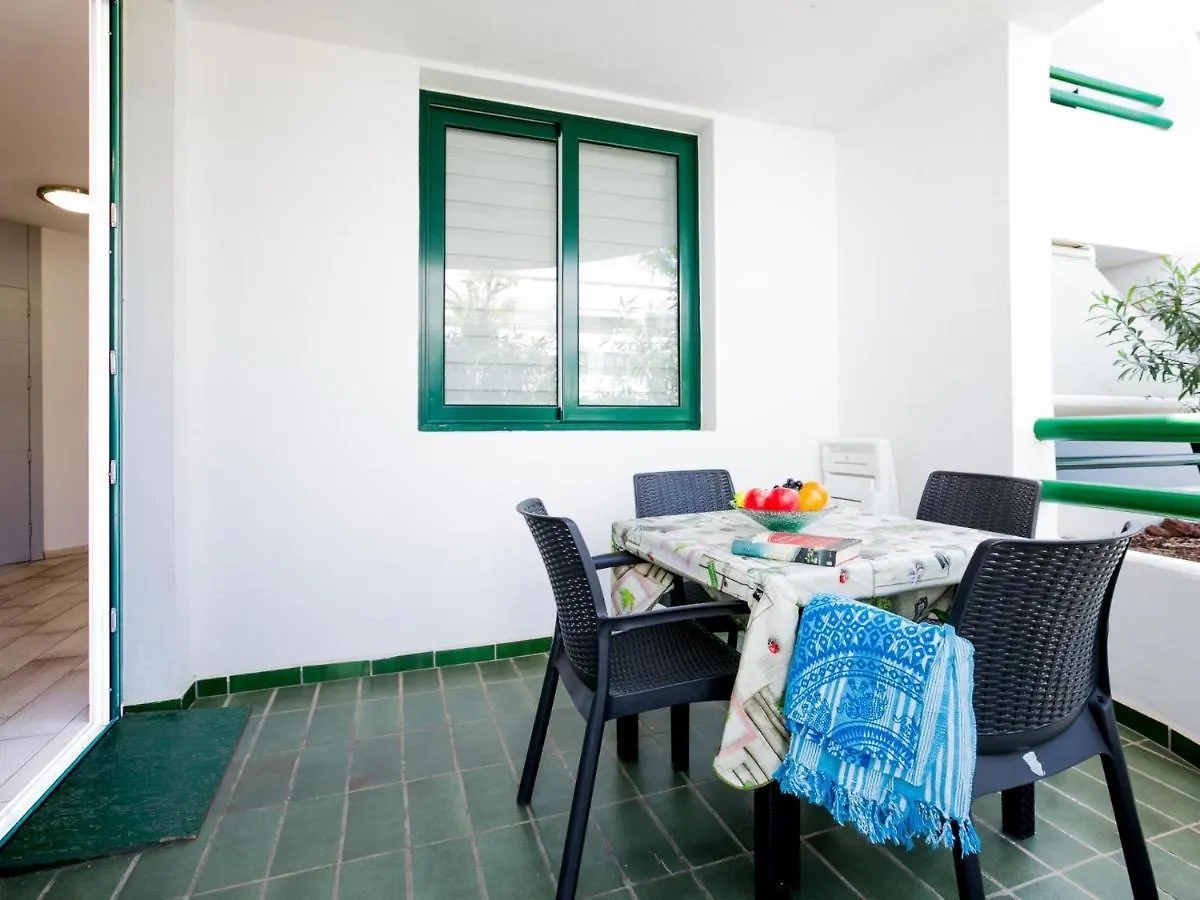 A13 Optimist Beautiful And Comfortable Playa de las Americas  Spain